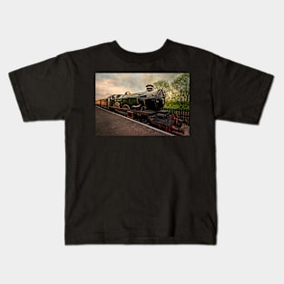 Castle At The Station Kids T-Shirt